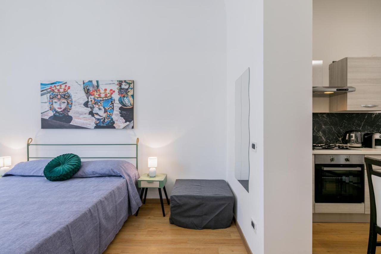 Ferienwohnung Corso Dei Mille Station Flat With Balcony Palermo Exterior foto